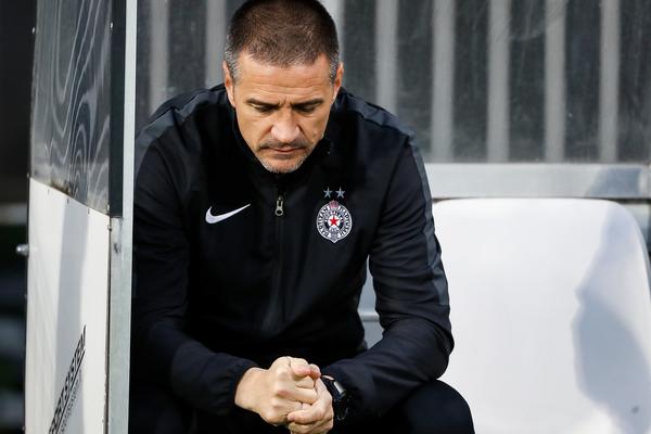 DALEKO JE TITULA, NA UDARU JE UPRAVA: Mudrinski šokirao crno-bele na Banovom brdu!