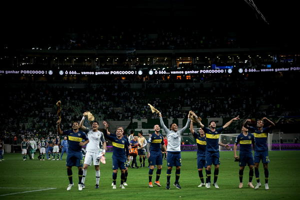 SPEKTAKL U JUŽNOJ AMERICI: Prvi Superklasiko u finalu Kopa Libertadoresa!