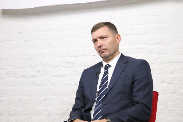 DOĆI ĆU TI U KUĆU DA SE OBRAČUNAM S TOBOM! Gradonačelniku Šapca Nebojši Zelenoviću stigle pretnje po život