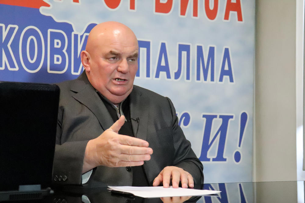 Ima jasan stav i drži se njega - Dragan Marković Palma