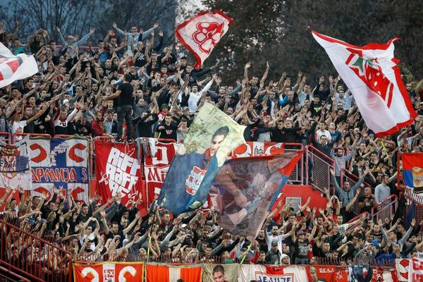 TRANSPARENT DELIJA KOJI SVI SRBI MORAJU DA PROČITAJU: Navijači Zvezde poslali snažnu poruku na meču protiv Rada!
