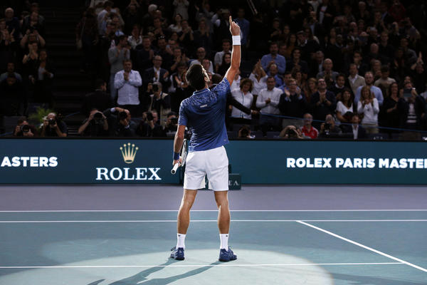 CEO SVET MU JE POD NOGAMA: Kralj Novak Đoković posle 2 godine i 5 dana zaseo na svoj presto!