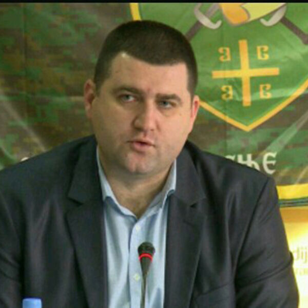 Uhapšen Novica Antić: Sumnja se da je na društvenim mrežama širio lažne informacije o vojnom puču