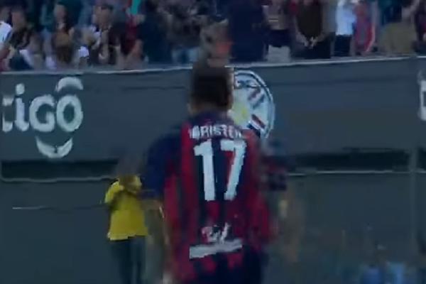 Mi smo u njegovim godinama još dobijali pare za užinu, dok on postiže gol u Superklasiku!