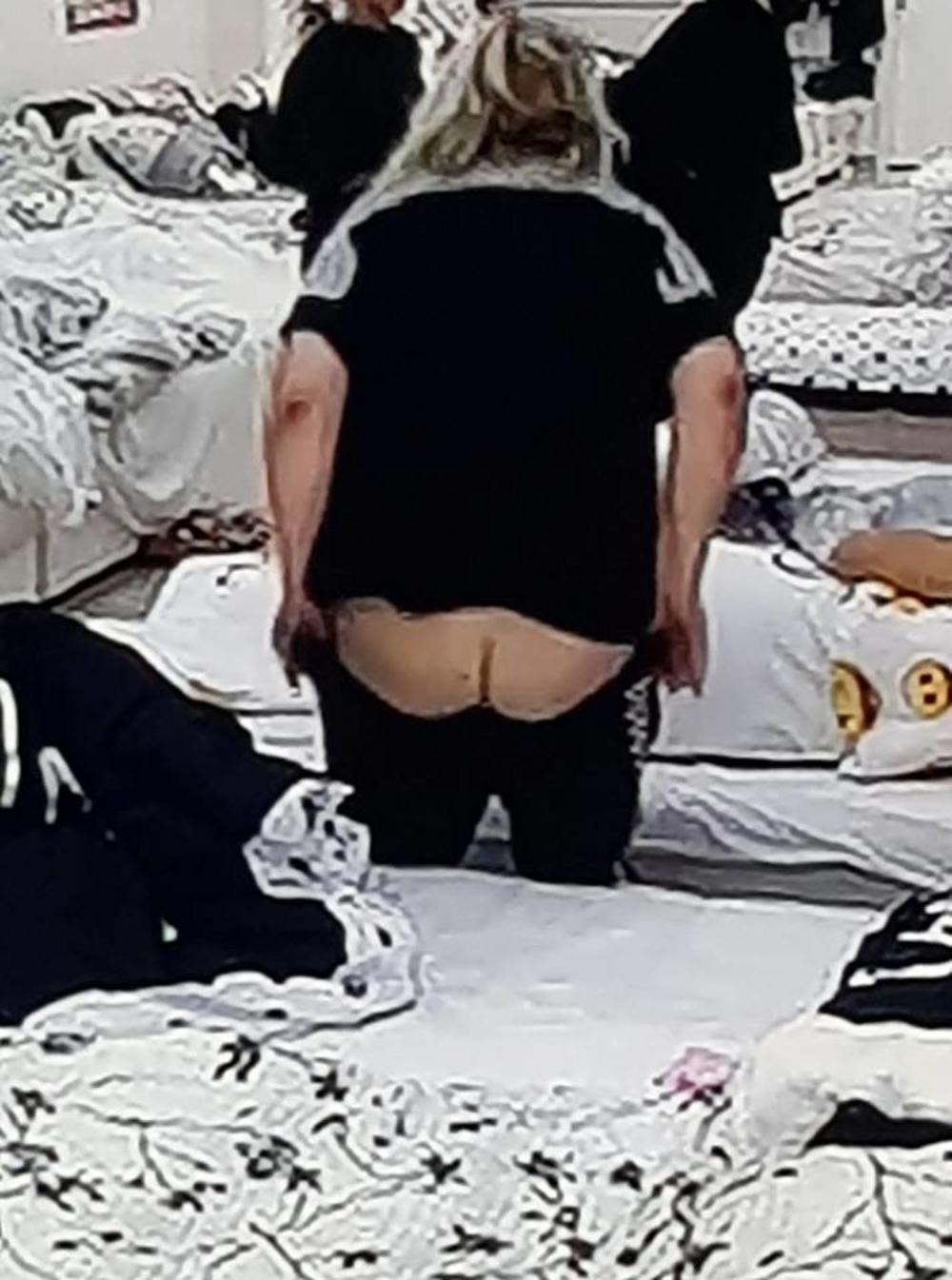 Sevnula joj zadnjica: Zorica Marković