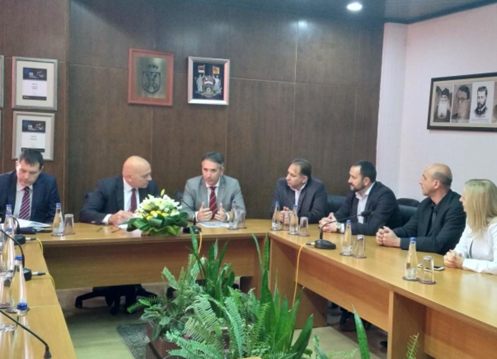 Ministar Vladan Vukosavljević je pohvalio projekte koji dolaze iz Vranja  