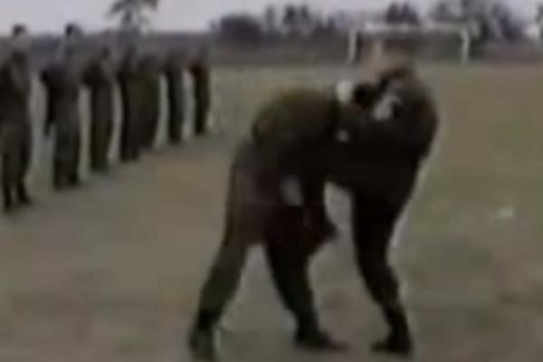 OVAKO JE IZGLEDALA OBUKA ARKANOVIH TIGROVA: Mnogi momci nisu više živi nakon rata 90-ih (VIDEO)