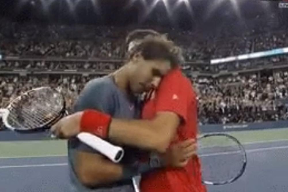 PRIJATELJSTVO IZNAD SVEGA: Đoković odmah poslao poruku Nadalu posle operacije, jer to rade pravi prijatelji!