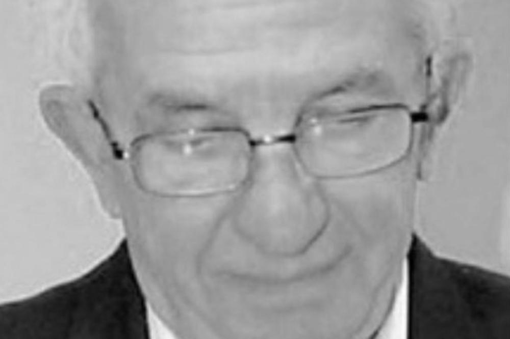 UMRO VUJADIN OTAŠEVIĆ: Svi se pozdravljaju od voljenog profesora
