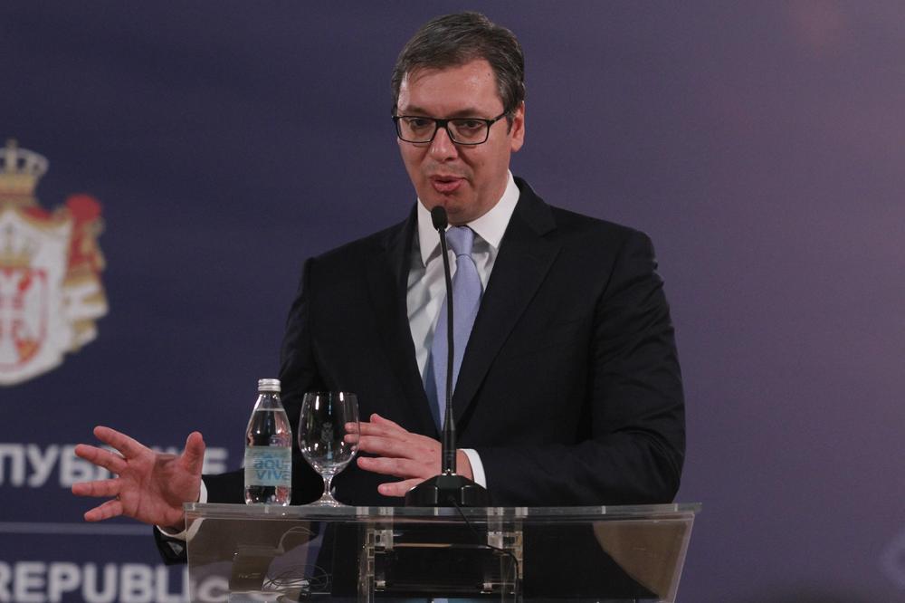 PREDSEDNIK VUČIĆ STIGAO U PARIZ, SUTRA SASTANAK SA MERKELOVOM: Očekuje se 80 šefova država i vlada na ceremoniji!