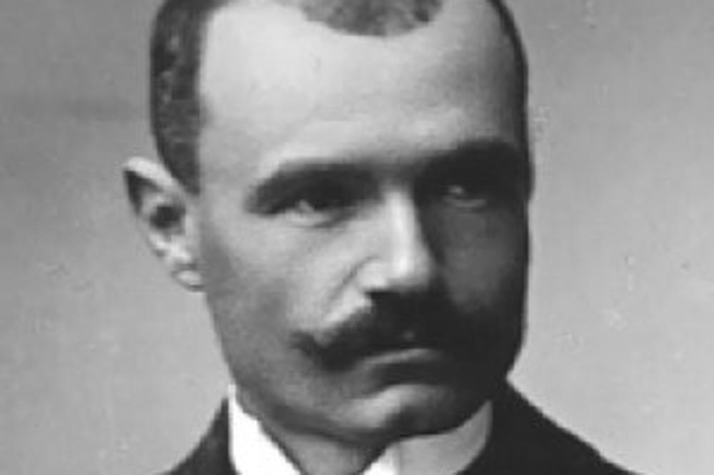 NAJTUŽNIJE JE OPEVAO STRADANJE SRBA: Živeo je samo 25 godina i stigao da ovekoveči jezivu viziju PLAVE GROBNICE