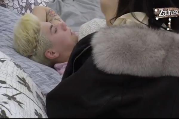MATORA SE POTPUNO SLOMILA ZBOG SANJE: Nije imala snage da ustane iz kreveta! Potpuno skrhana od bola! (VIDEO)
