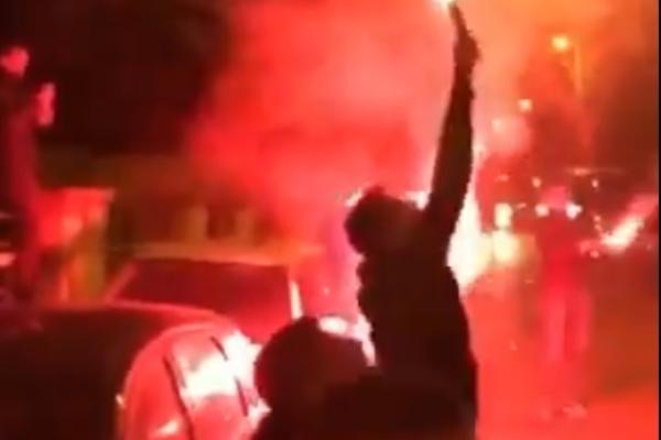 ROMEO I JULIJA NA ZVEZDAŠKI NAČIN: Delije mu u pola noći pevale 'serenadu', a onda je Pavkov izašao na prozor!