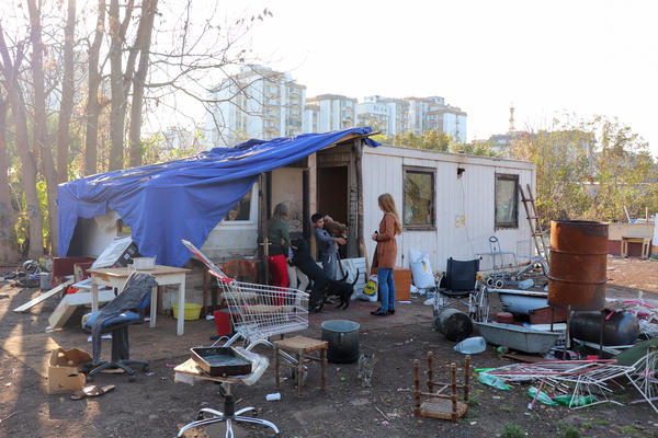 MUKAMA PORODICE GARIP NIKADA KRAJA! Nakon DRAME koja traje godinama, sada hoće da im ruše BARAKU na DORĆOLU! FOTO