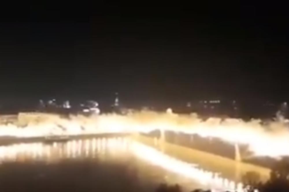 TAČNO U 19:18 ZASVETLEO JE CEO NOVI SAD: Na hiljade baklji upaljeno u čast srpskih heroja iz Prvog svetskog rata!