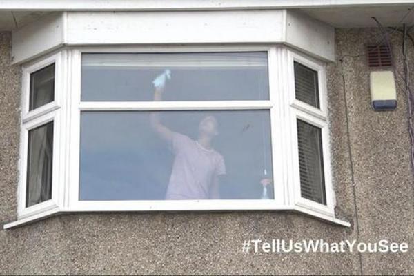 POLICIJA IZDALA HITNO UPOZORENJE: Kad vidite šta se krije iza fotografije žene koja čisti prozor, ZALEDIĆETE SE!