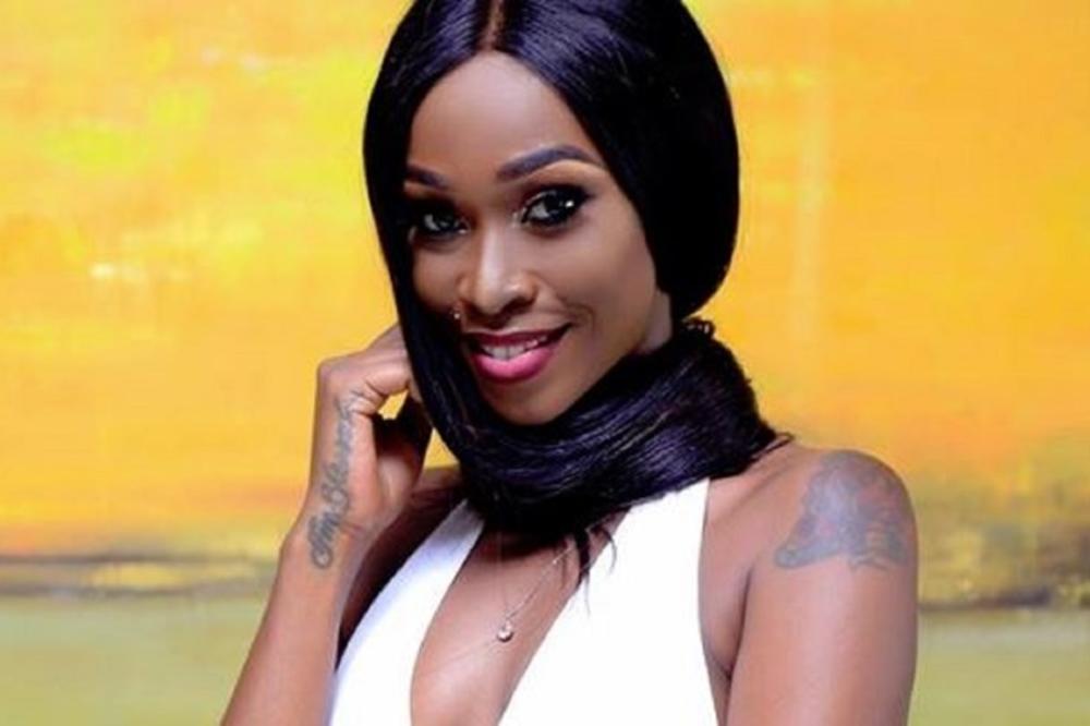 KAD SU OBJAVILI GOLE FOTKE MAJKE TROJE DECE, MISLILA JE DA NE MOŽE GORE: A onda joj je policija zakucala na vrata!