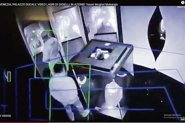 FILMSKA PLJAČKA PINK PANTERA SE NESLAVNO ZAVRŠILA: Identiteti učesnika poznati, nisu ni skrivali lica