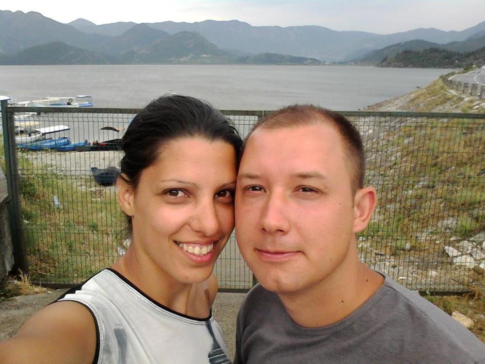 U saobraćajnoj nezgodi u Čelarevu nastradao je Milenin verenik Veljko Ilijić (27) i kum Ilija Dukić (21)