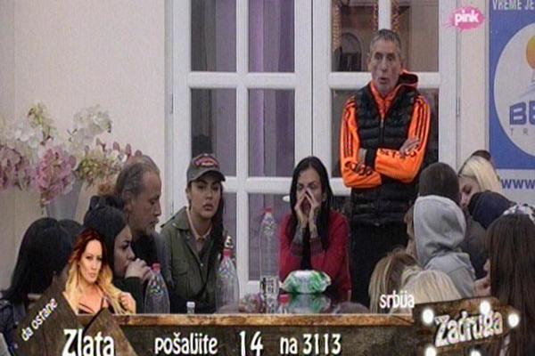 MIĆA IM SVE SASUO U LICE: Vaša veza je bolesna!