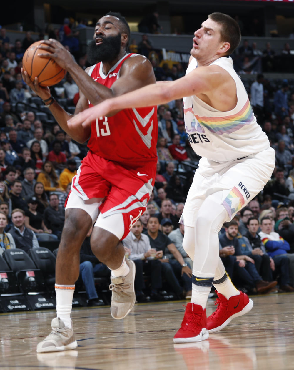 Nikola Jokić i Džejms Harden  