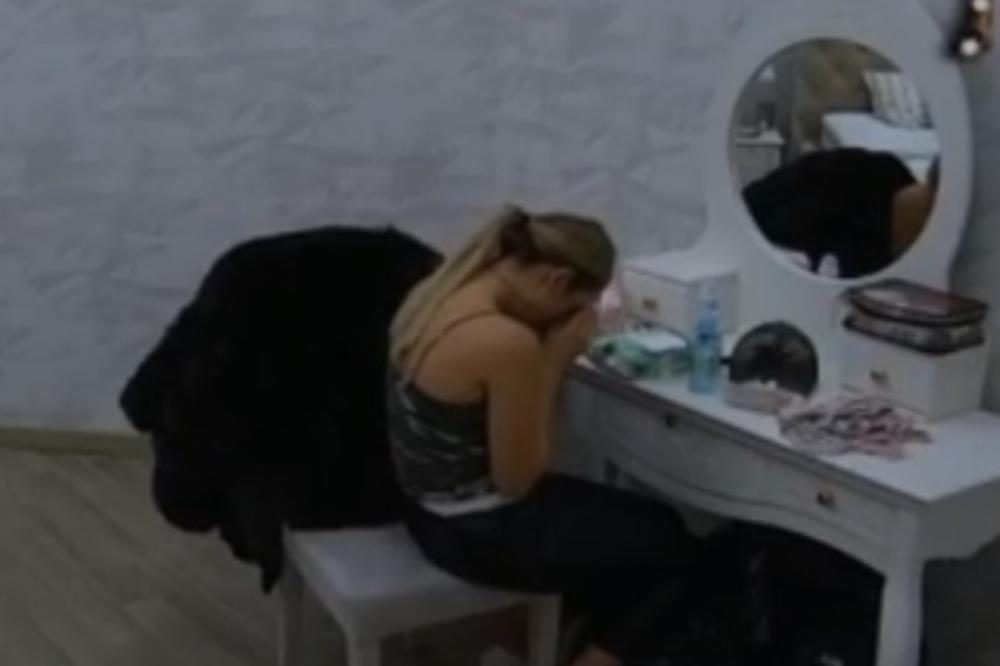 LUNA I DALJE KUKA ZA SLOBOM: Kad je čula PESMU potpuno se slomila, izvadila njegov KRSTIĆ, pa plakala kao kiša!