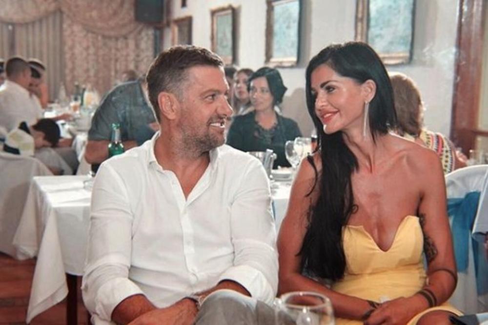 IMA I TETOVAŽU KAO PAULO DIBALA: Krstajićeva supruga je TOP! Najlepša i najzgodnija među ženama selektora!