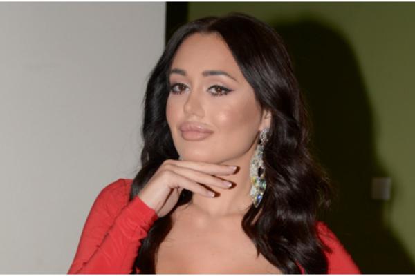 ANA KORAĆ PRED ULAZAK U ZADRUGU IŠLA NA REMONT: Za PLASTIČNE OPERACIJE iskeširala ozbiljnu svotu novca!