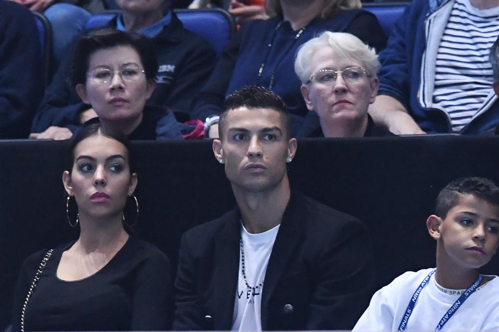 BIVŠA RONALDOVA DEVOJKA UPOZORILA GEORGINU: "Pazi se vuk dlaku menja, ali ćud nikada"!