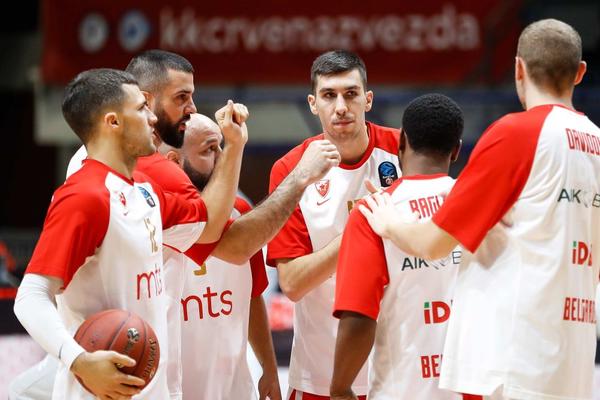 ZVEZDA DESETKOVANA IDE NA NOGE TROSTRUKOM OSVAJAČU EVROKUPA: Petorica povređenih, izabran i novi kapiten!