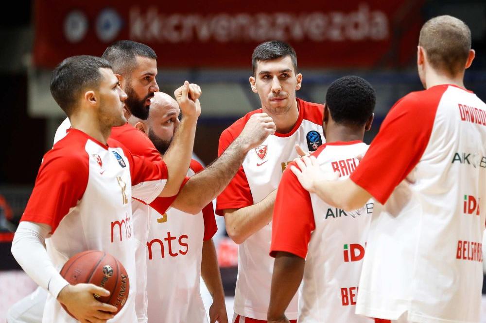 ZVEZDA DESETKOVANA IDE NA NOGE TROSTRUKOM OSVAJAČU EVROKUPA: Petorica povređenih, izabran i novi kapiten!