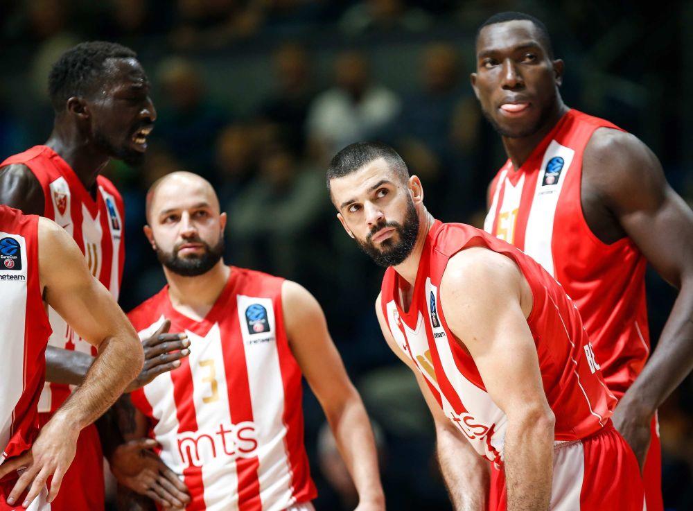 Filip Čović sa saigračima  