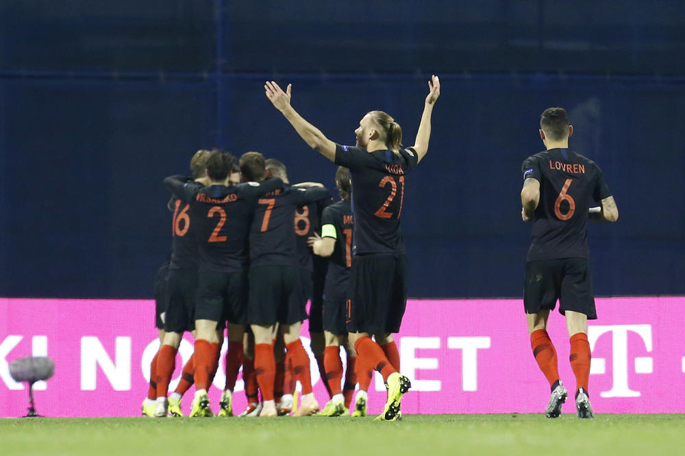 SPEKTAKL NA MAKSIMIRU: Pobeda Hrvata u 93. minutu za osvetu Špancima! Robijeva Bosna napravila istorijski uspeh!