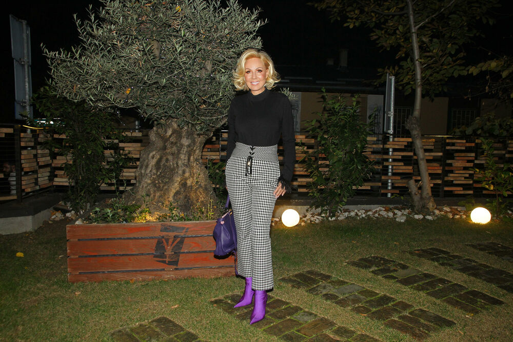 Lepa Brena zgrožena vulgarnošću današnjice