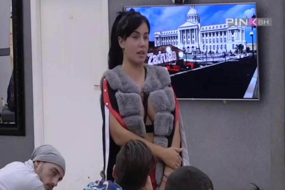 KARAĐORĐE OGOVARAO SOPSTVENU ĆERKU DA JE DEBELA: Aleksandra otkrila da je otac CEO ŽIVOT ponižava i naziva je LUDOM