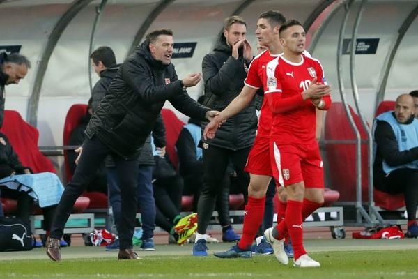 Mladen Krstajić konačno postao fudbalski trener!