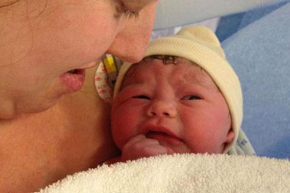ABORTIRALA JE SVOJU BEBU, ALI SE POKAJALA: Posle par meseci usledilo je pravo ČUDO PRIRODE! (FOTO)
