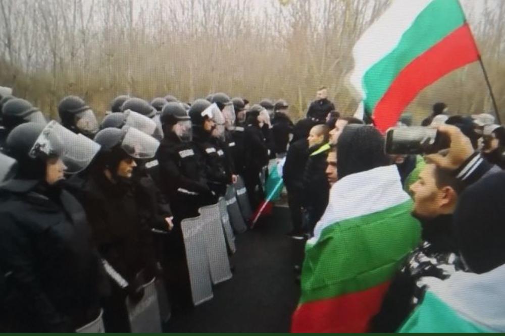 CELA BUGARSKA NA NOGAMA: Nezadovolji građani blokirali puteve i granične prelaze! TRAŽE SAMO JEDNO
