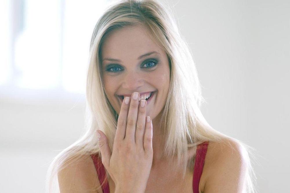 OVIH 5 SAVETA ĆE VAM POMOĆI DA ODMAH ZAUSTAVITE ŠTUCANJE: 1 će vas oduševiti, NIKAD ne biste pomislili na njega