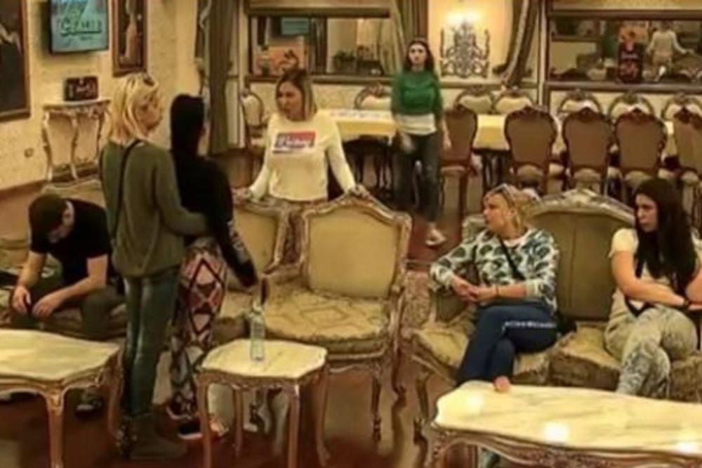 BIVŠE SUPARNICE PONOVO U SUKOBU: Enisa i Saška vode RAT!