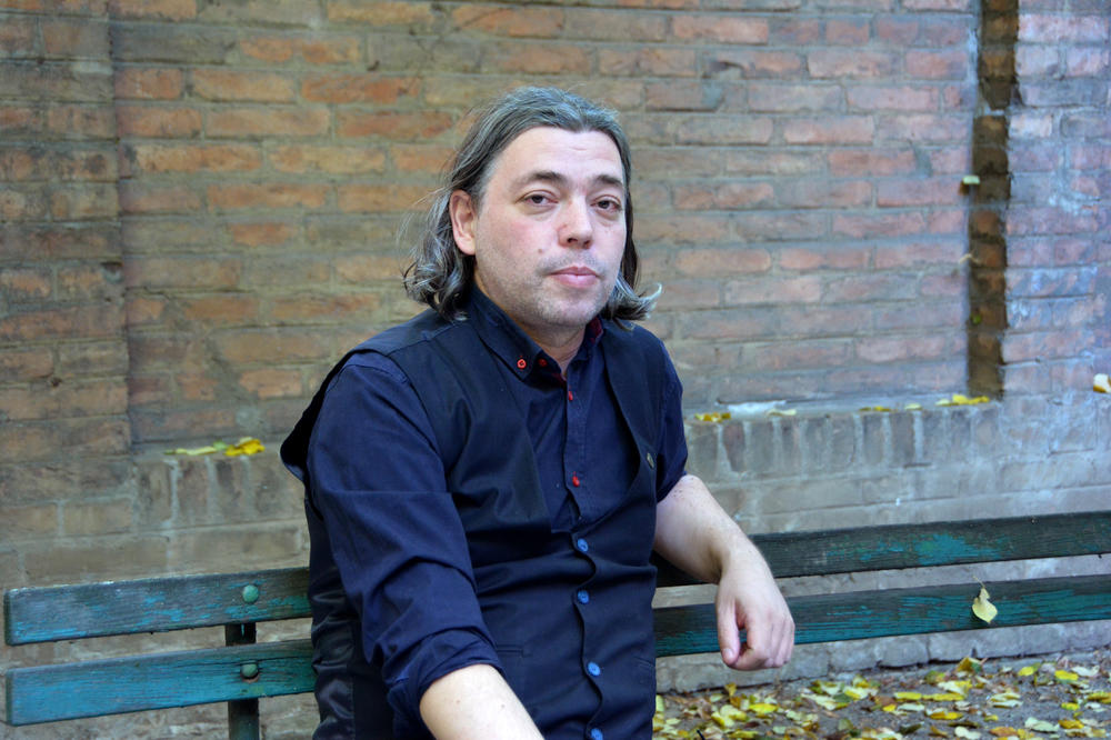 ZA "VLASTI" U PRIŠTINI JA SAM TERORISTA: DEJAN STOJILJKOVIĆ otkriva nepoznate detalje iz svog života