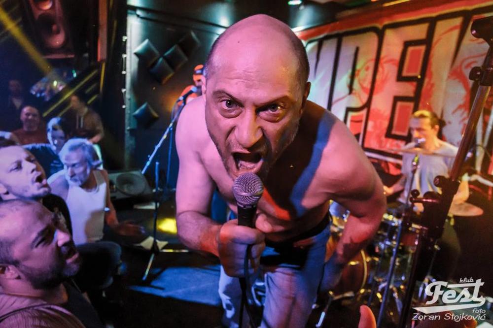 Legendarni beogradski pankeri DIREKTORI sviraju u subotu u FESTU