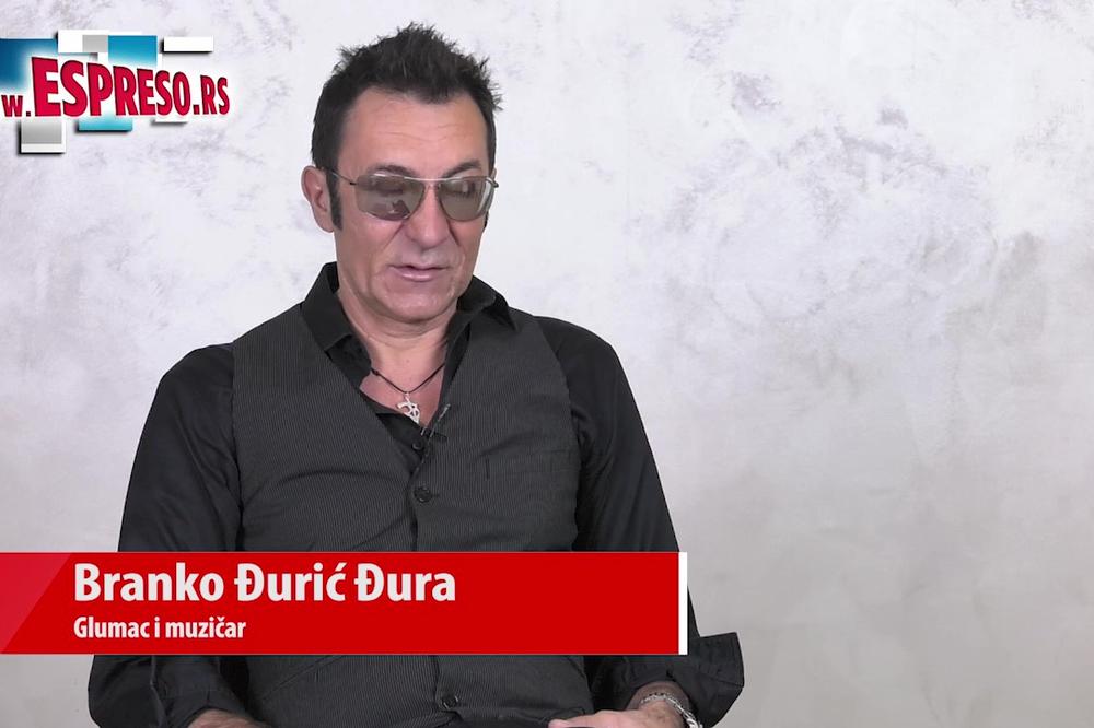 NJEGOVA SMRT JE POTRESLA REGION: Đura se DIRLJIVIM REČIMA oprostio od frontmena Crvene jabuke