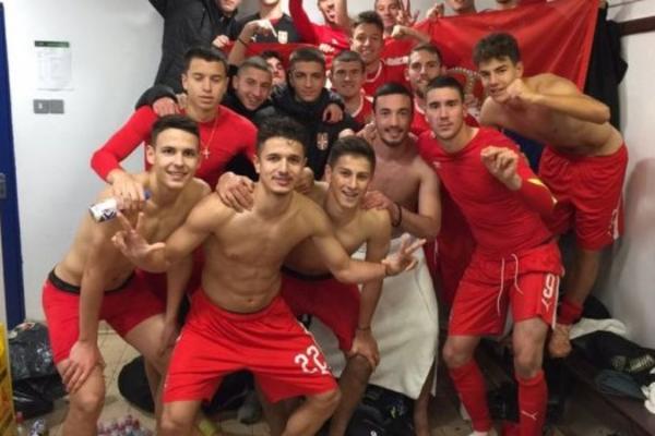 SRBIJA U ELITNOJ FAZI KVALIFIKACIJA: Orlići demolirali Poljake, Vlahović se poigravao!