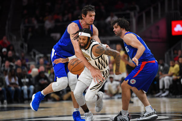 KOKOŠKOV UKROTIO DONČIĆA: Teodosić izgubio volju da igra, Bobi slab, ali je dobio ovacije! Harden = 50+10+11!