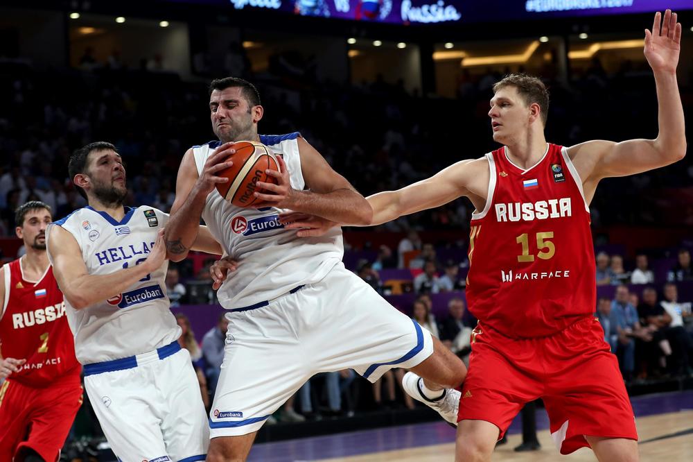 JANISE, VRATI SE: Burusis ne dolazi u Pionir - hitno ga je zvao kineski novac!