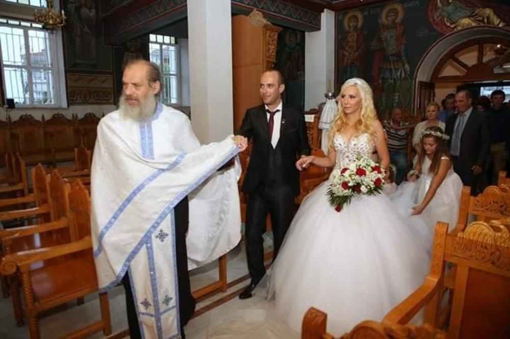 Venčanje Sonjine ćerke i Grka   