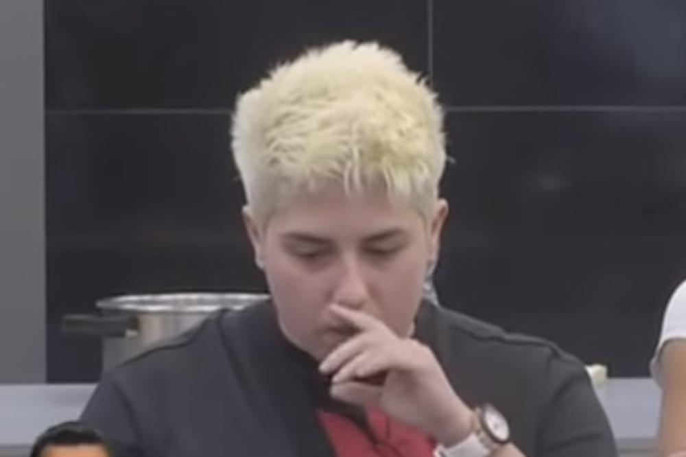 MATORA NAŠLA NOVU DEVOJKU? Objavila fotku sa njom, šokantno je koliko liči na Sanju! (FOTO)