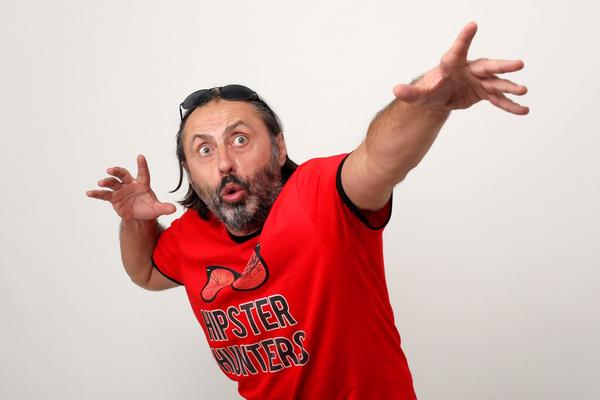 SEJO SEKSON: Nema razloga da odlazimo zbog političkih elita koje misle samo o svojoj g*zici (VIDEO)