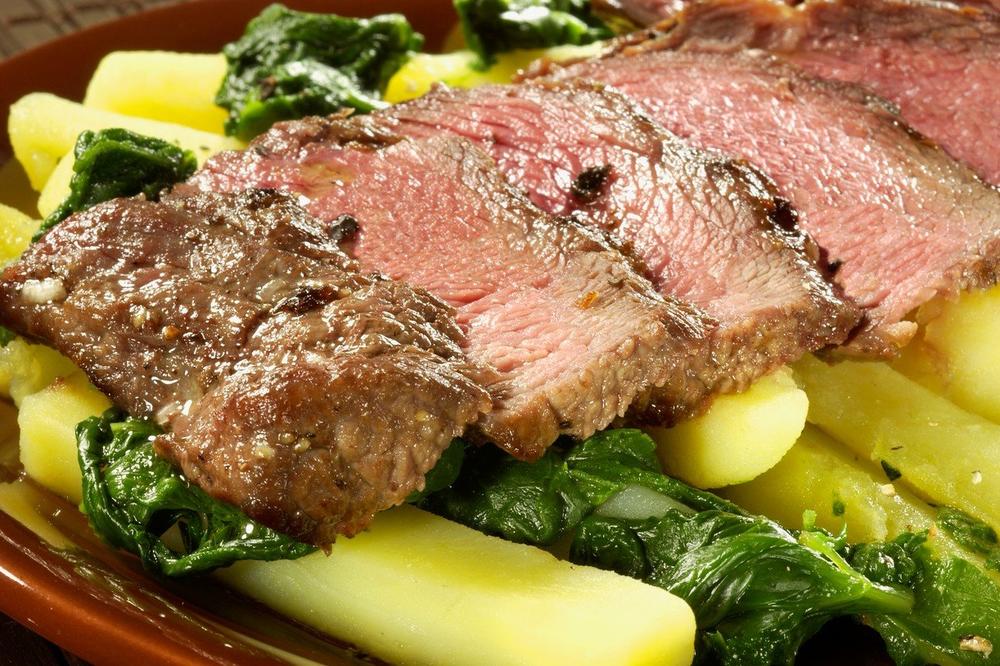 1 FORA DA VAM JUNETINA BUDE JAKO MEKANA!